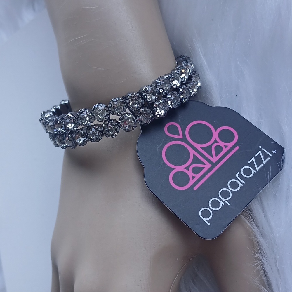 Paparazzi Silver Crystal Bracelet Strech - Picture 8 of 8